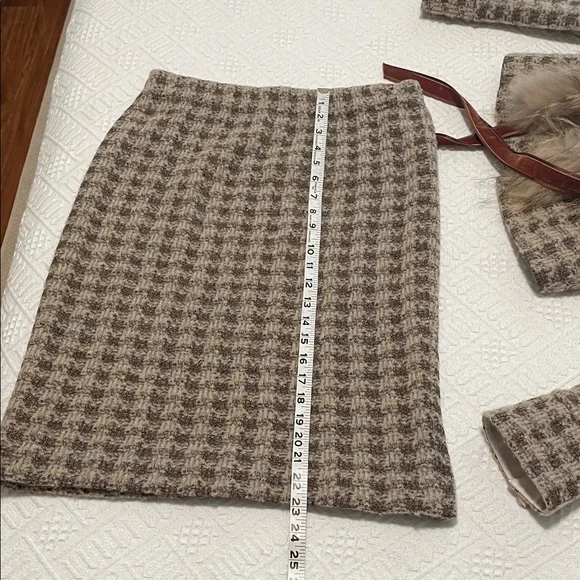 ST. JOHN fox fur Houndstooth knit wool Skirt suit set jacket silk lined - Picture 12 of 17